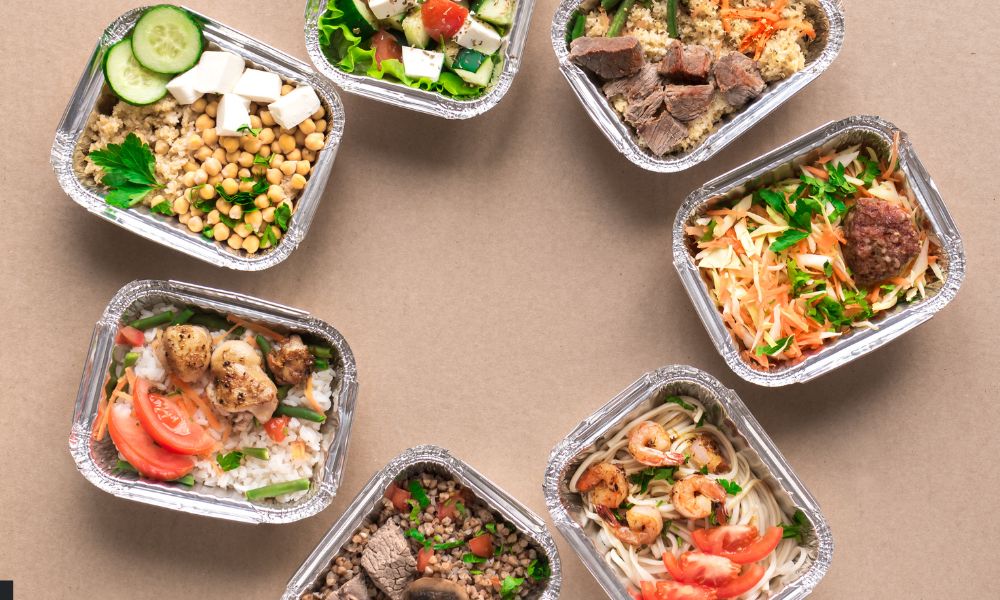 Cómo planificar comidas para evitar el hambre excesiva durante el viaje