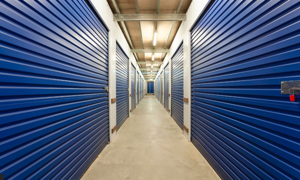 espacios ocultos de la cabina para almacenar cosas
